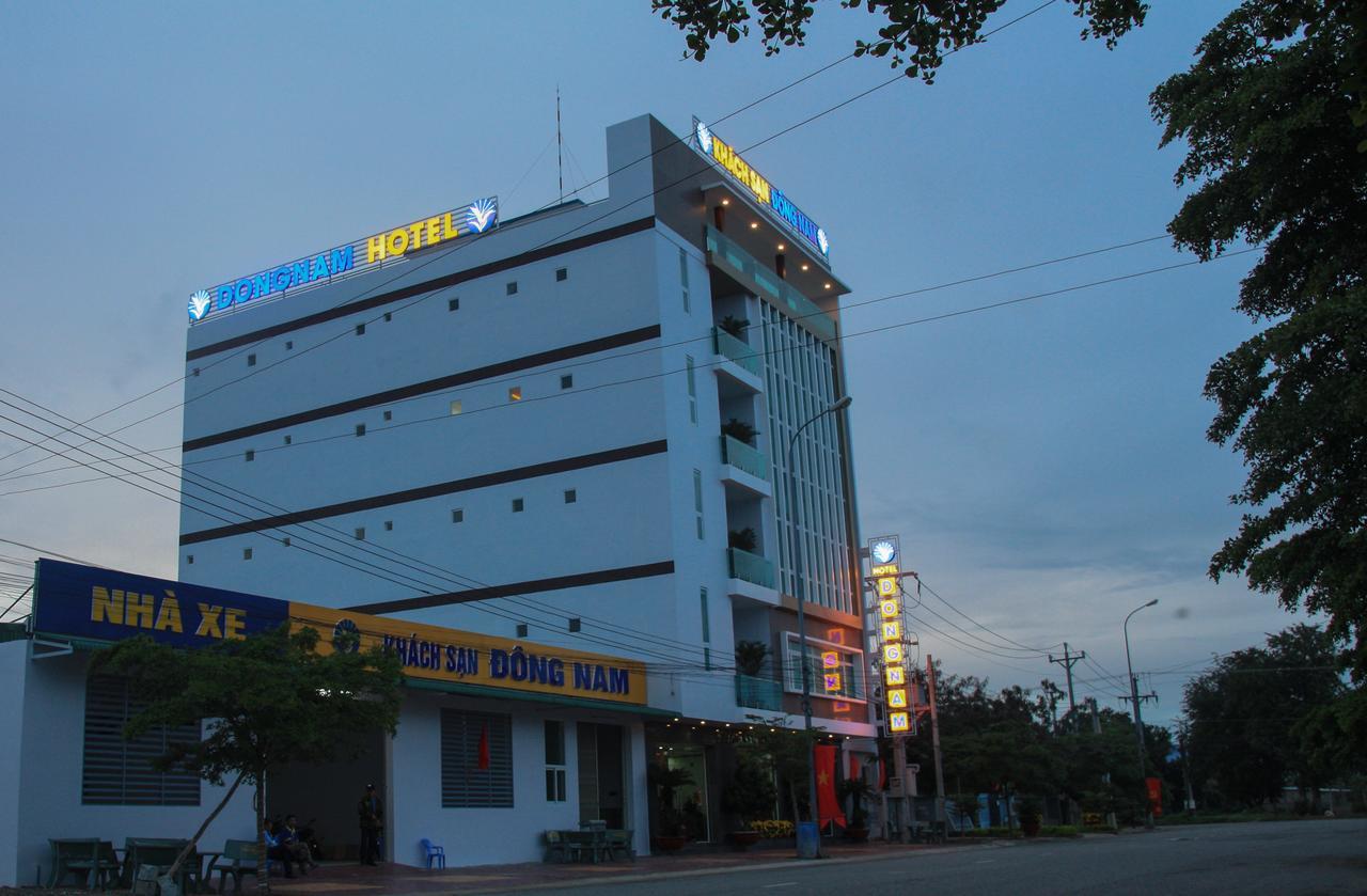 Dong Nam Hotel Phan Rang–Tháp Chàm Exterior photo